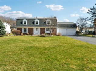 30 Shagbark Way, Fairport, NY 14450