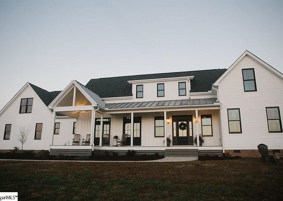 1st image of 331 Bakerville Rd