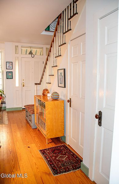 5th image of 118 Jefferson Street