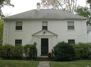 19 Dennison Rd, Worcester, MA 01609