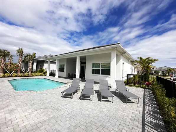 10027 Timber Creek Way, Palm Beach Gardens, FL 33412