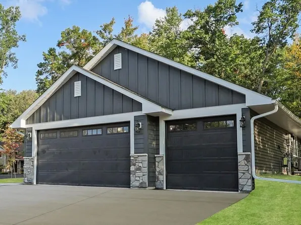 331 Gateway Pkwy, Osceola, WI 54020