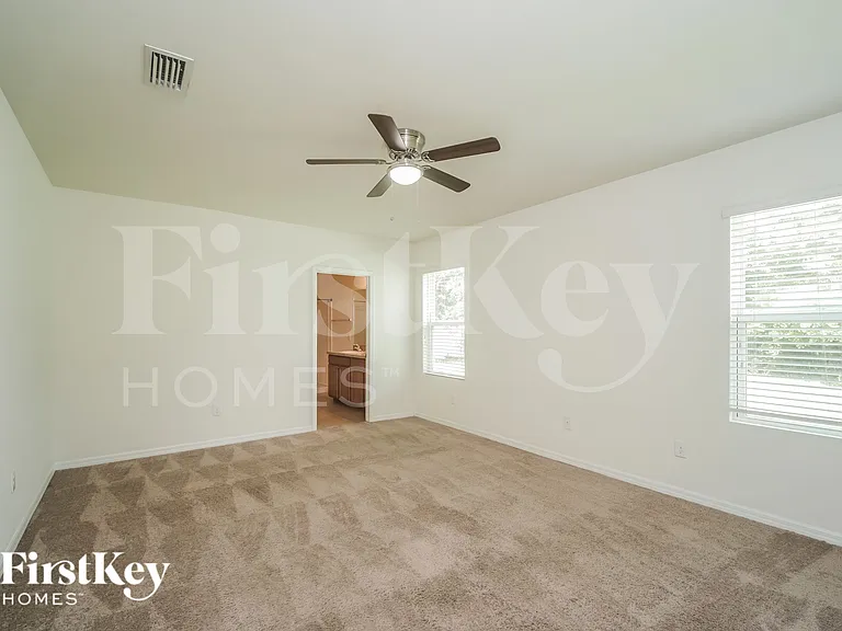 604 SW 6th Ave — Photo 11