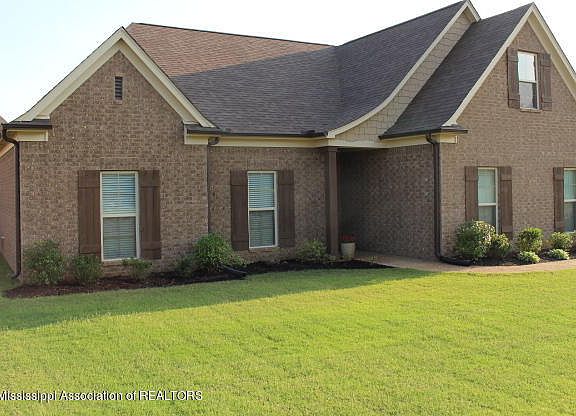 2nd image of 685 McNeese Dr