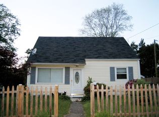 105 Drake Ct, Manassas Park, VA 20111
