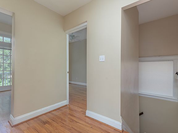 3rd image of 6010 Washington Blvd