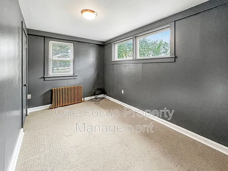25 N Glenbrook Ave — Photo 9