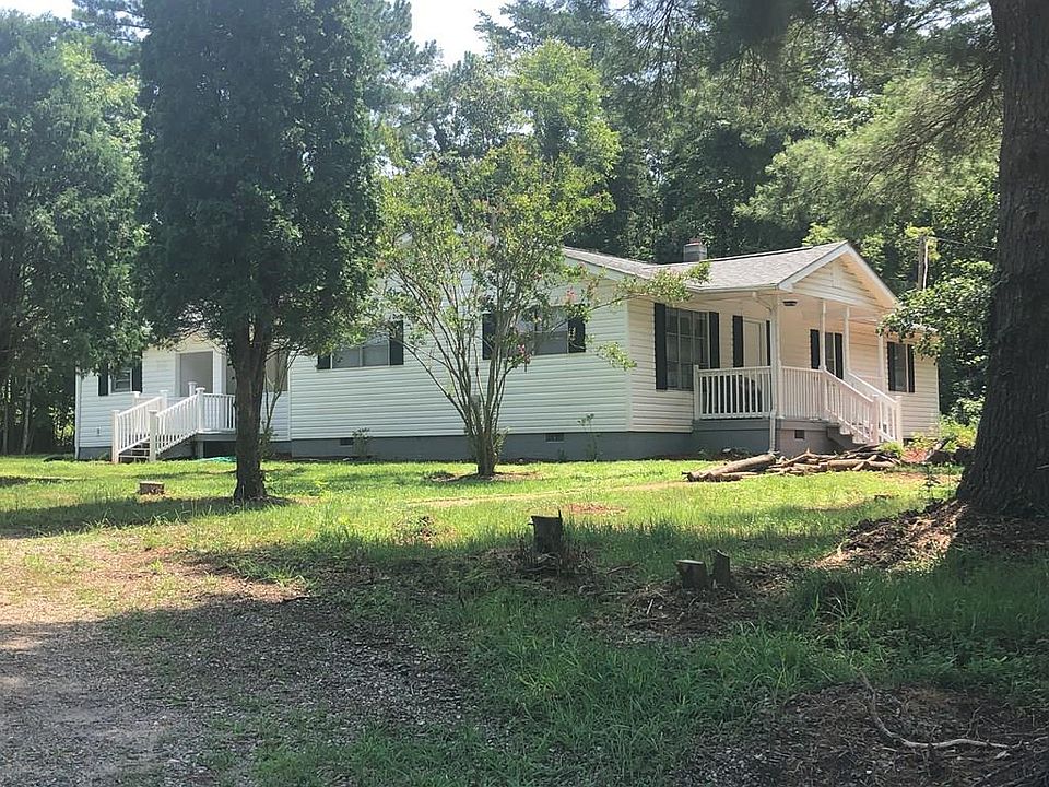 1st image of 15 Deerfield Ln
