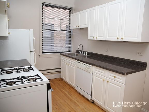 5th image of 1300 Oak Ave