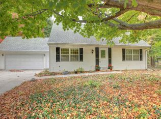 214 E Sherwin Dr, URBANA, IL