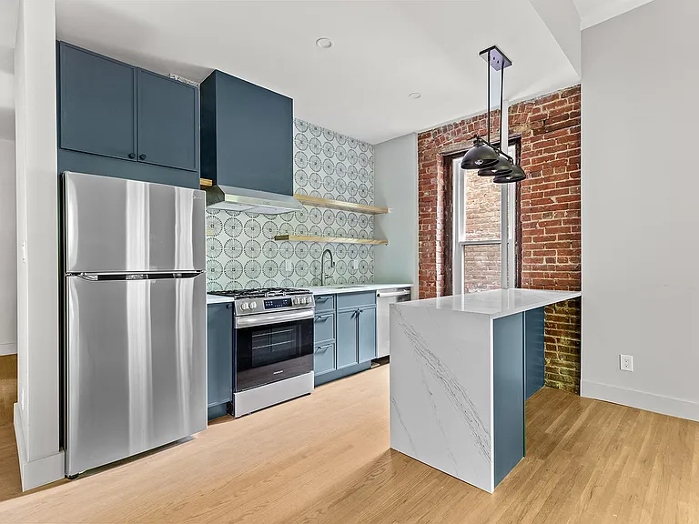 149 Willow St #1D — Photo 2