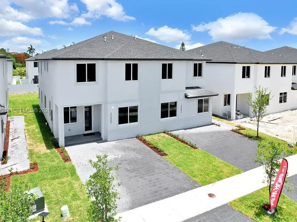 22445 SW 125th Ave #18A, Miami, FL 33170