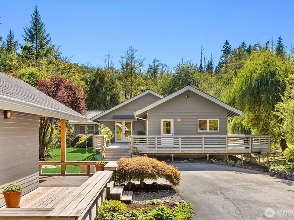 7183 NE Eagle Harbor Drive NE, Bainbridge Island, WA 98110