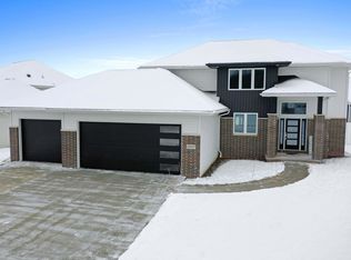 2007 Explorers Trl, De Pere, WI 54115