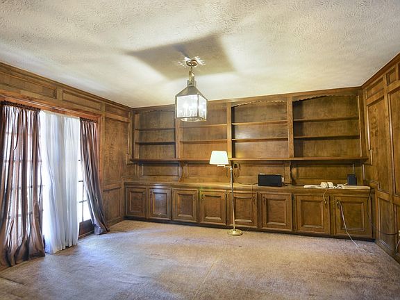 5th image of 17311 Majestic Forest Dr
