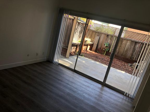 4th image of 230 8th Ave #A
