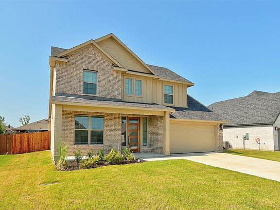 2nd image of 502 Murray Ct