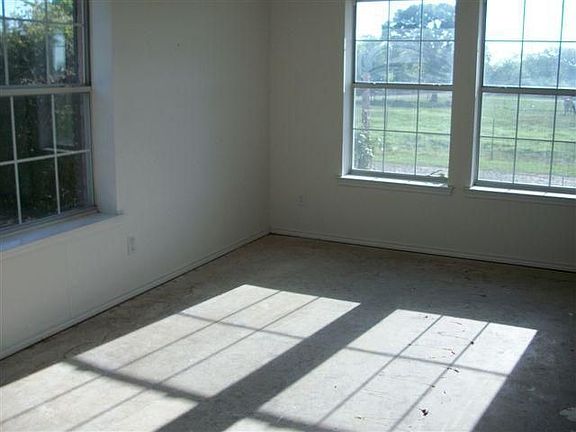 5th image of 1401 Vz County Road 3816