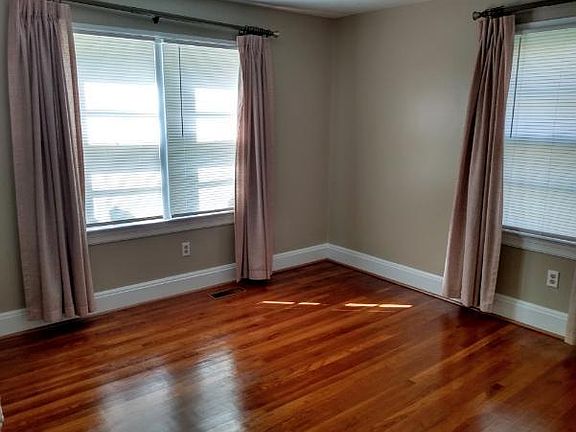 Front Bedroom