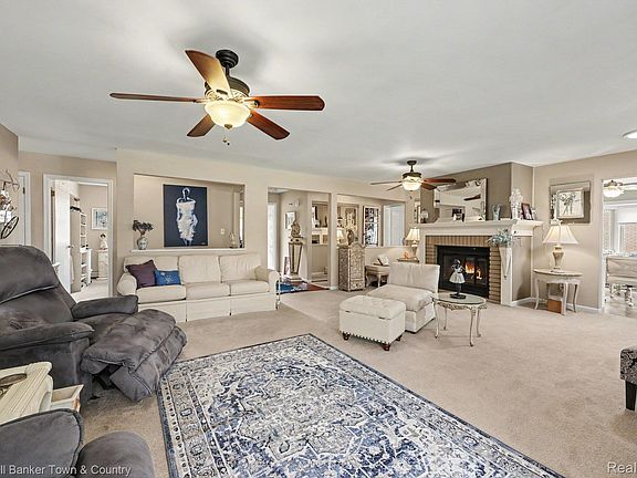 5th image of 5134 Red Fox Dr