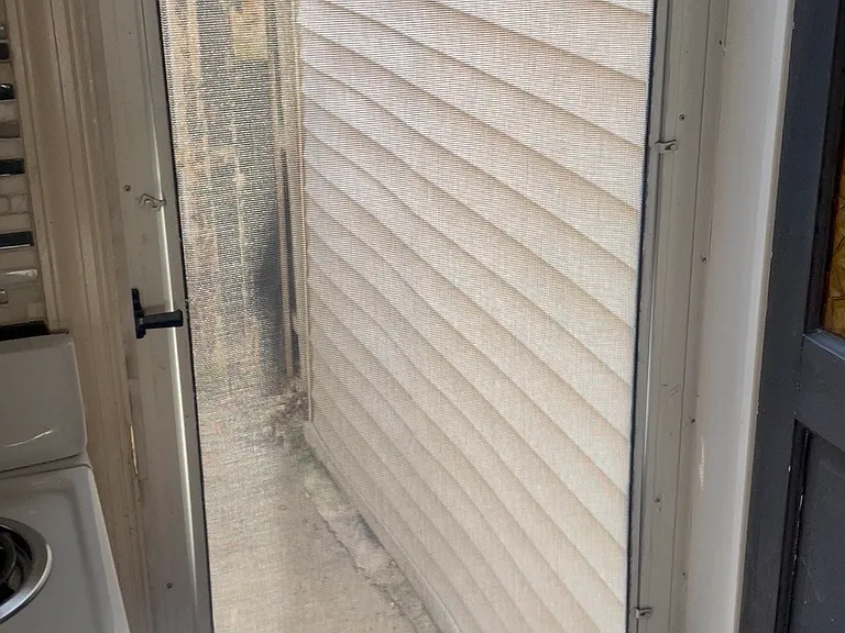 118 Titan St — Photo 32