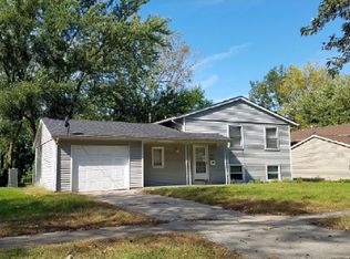 1426 N Wood St, Griffith, IN 46319