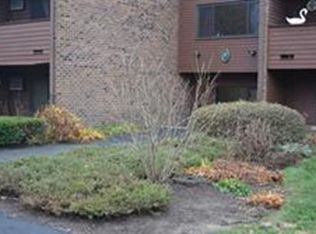 19 Davis Rd APT A1, Acton, MA 01720