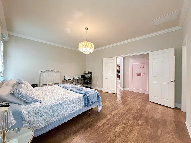 2916 Chantilly Ave — Photo 21