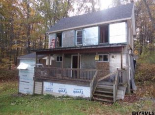 49 Spring Ave, Gloversville, NY 12078