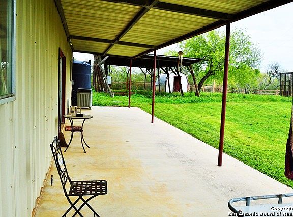 5th image of 605 County Road 407