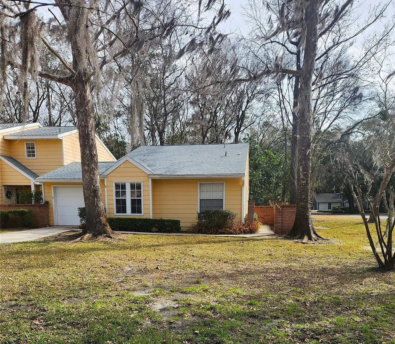 2 bed, 2.0 bath, 1102 sqft, $2,000 — Photo 1