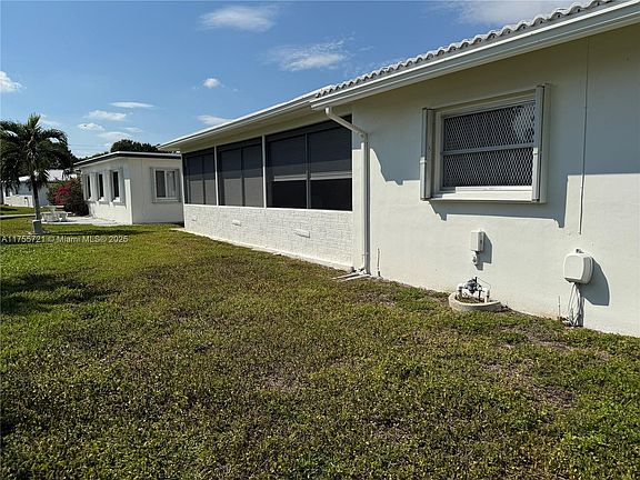 2nd image of 6810 NW 75th Dr