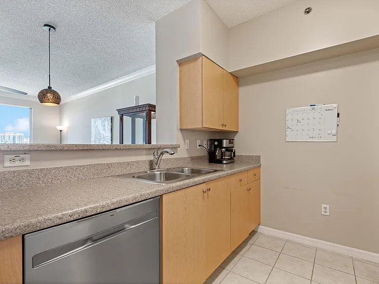 616 Clearwater Park Rd #1103 — Photo 8