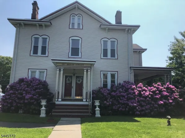 207 Broad St, Bloomfield, NJ 07003