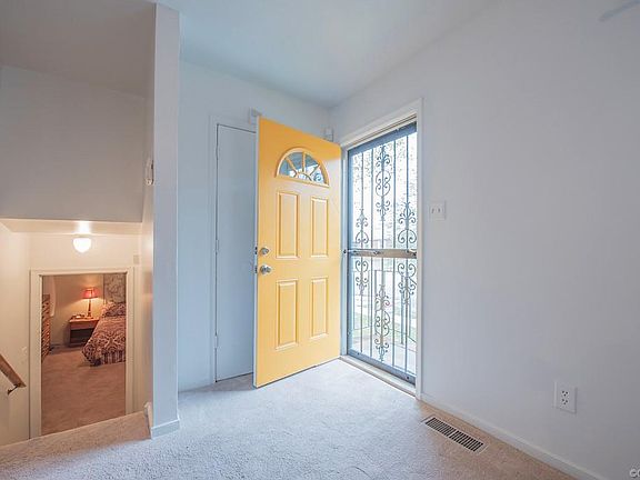 3rd image of 901 N 31st St