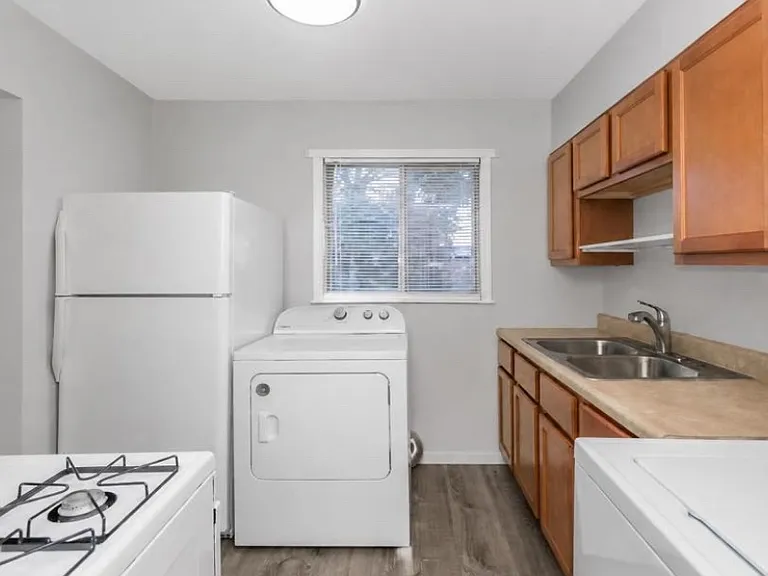 9207 Bataan Dr — Photo 4