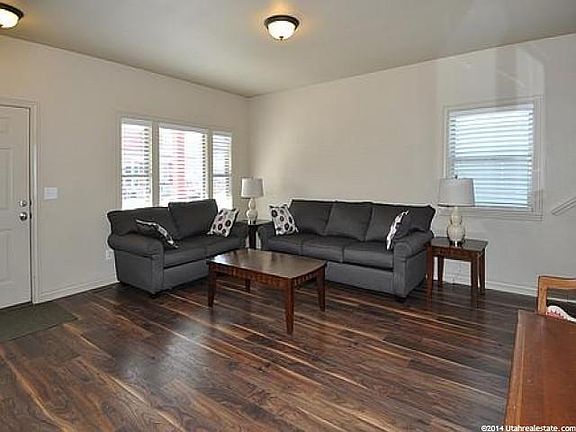 2nd image of 10803 S Weiss Dr