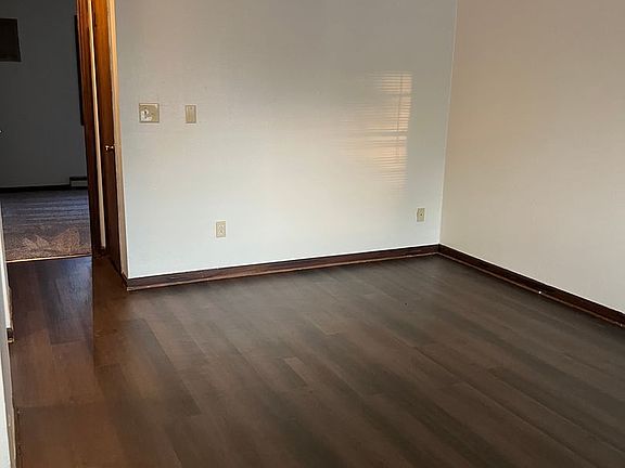 4th image of 1601 S Fresno St #18