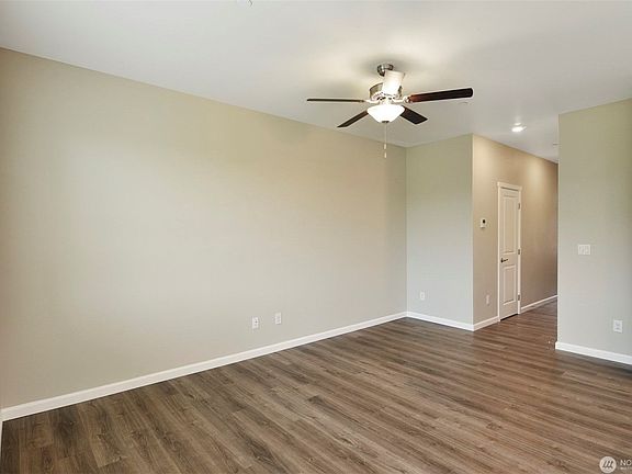 4th image of 8520 E Gilman Ave