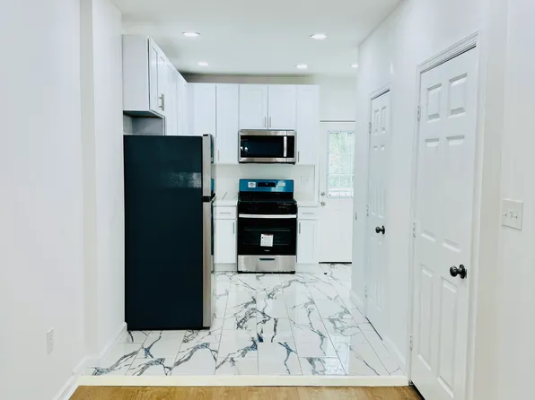 317 W 28th St, Baltimore, MD 21211