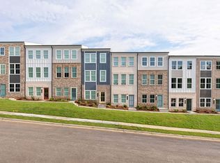 2656 Brookview Ln NW, Atlanta, GA 30318