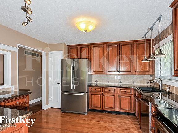 5th image of 12207 Turkey Creek Ct
