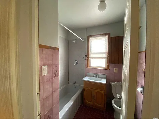 Rented by Douglas Elliman | media 8