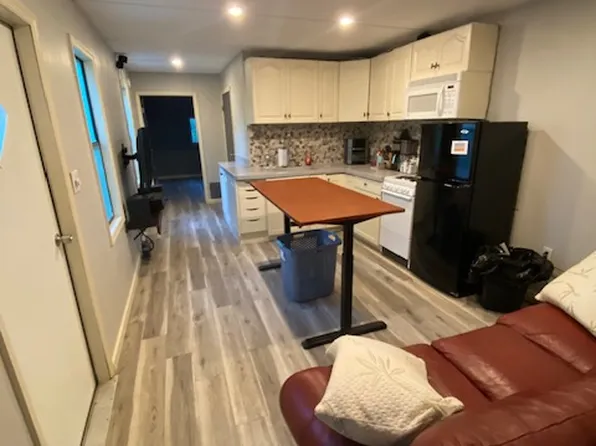 5008 29th St E #1, Palmetto, FL 34221