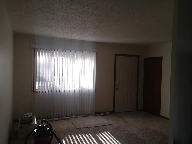 2708 Judith Dr — Photo 2