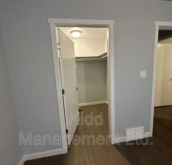 6936 Langer Cres #A — Photo 23