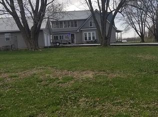 3415 N 950th Rd, Colchester, IL 62326