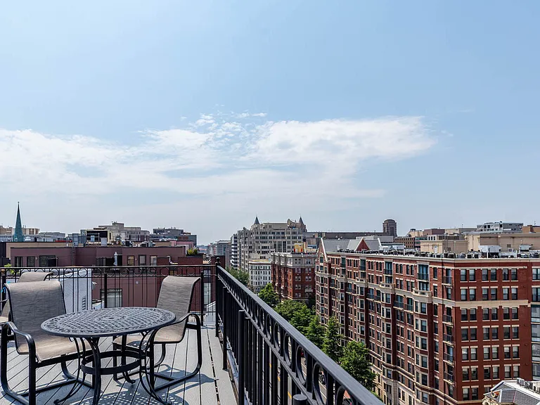 1245 13th St NW #NORTHWEST900 — Photo 25