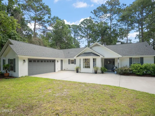 24 Thomas Sumter St, Beaufort, SC 29907