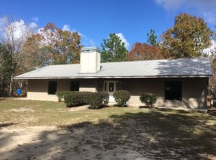 104 Fox Squirrel Ln, Hawthorne, FL 32640